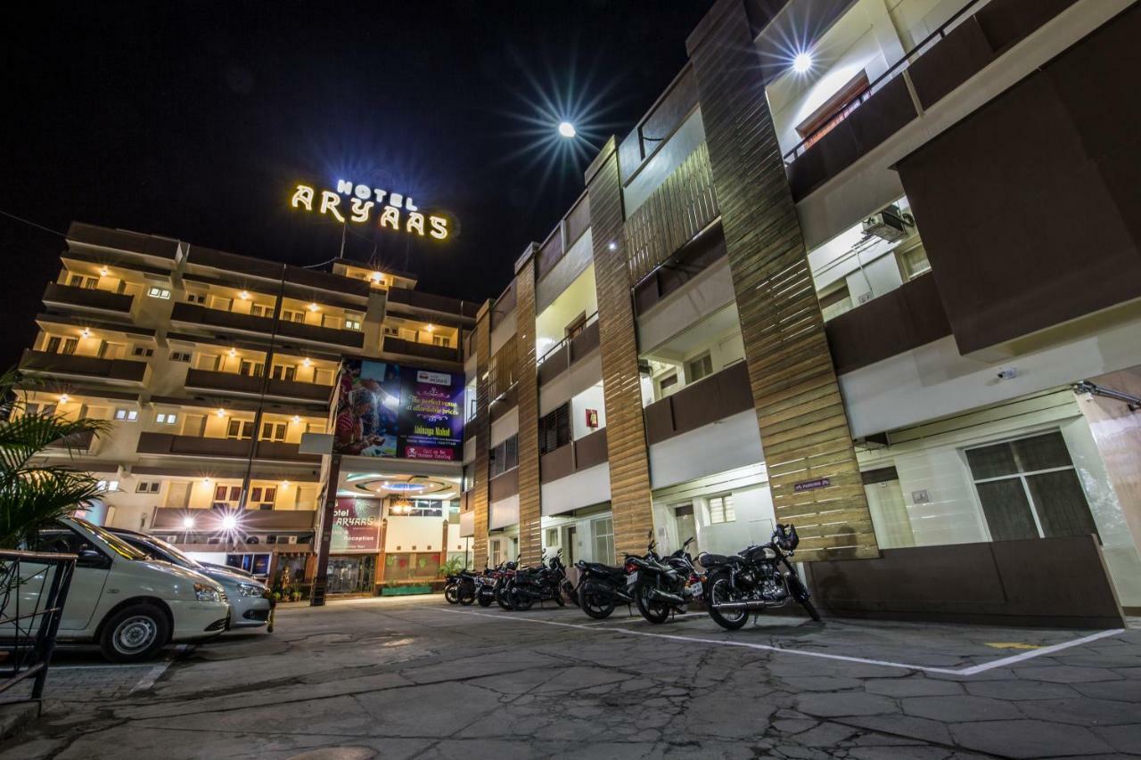 Hotel Aryaas Palayankottai Екстериор снимка