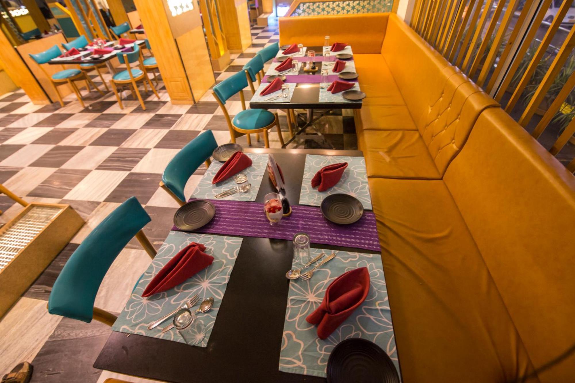 Hotel Aryaas Palayankottai Екстериор снимка